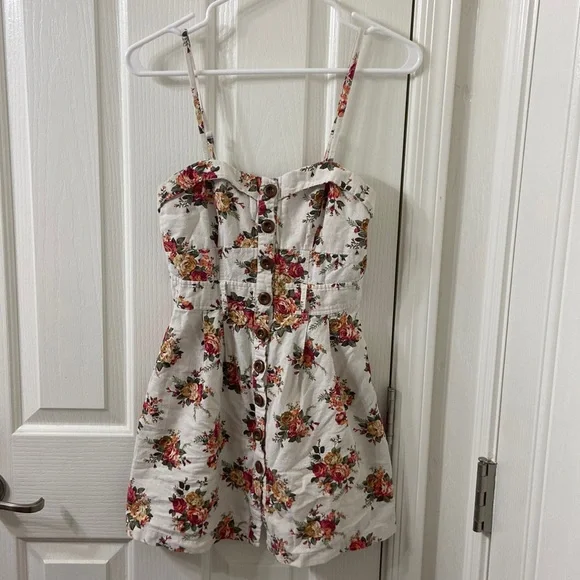 knee length dresses for ladies Sun-Imperial main image 0